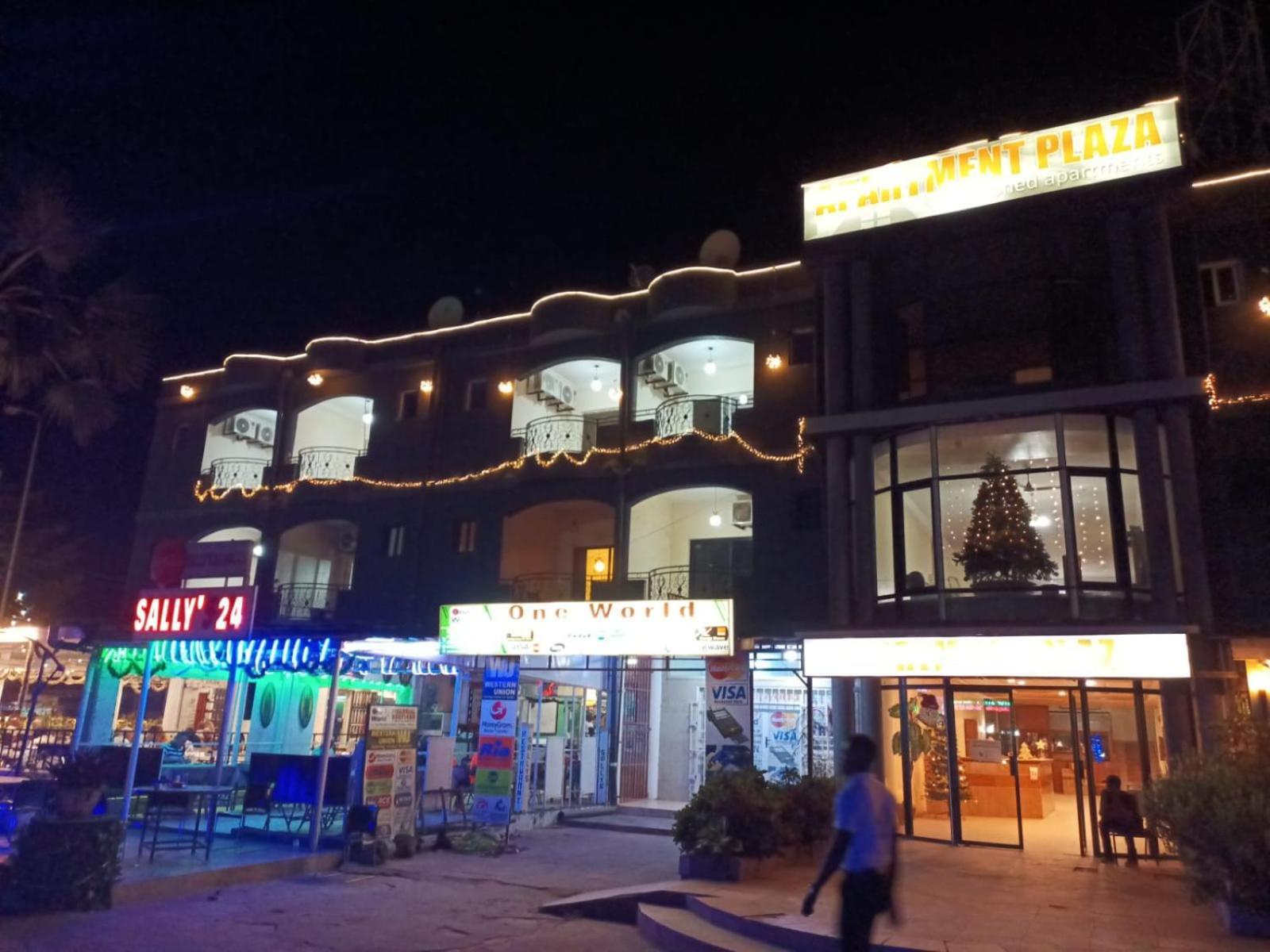 Apartments Plaza Hotel Кололи Экстерьер фото